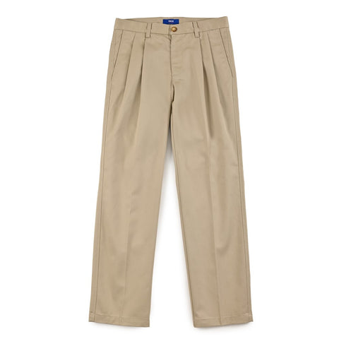 PANTALÓN CASUAL YALE CON PINZAS REGULAR FIT NANOTEX 0726